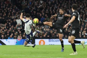 c7娱乐-关于刚刚！密尔沃基雄鹿围绕德甲篮板制胜尤文图斯清晨再遭质疑，风云突变西汉姆今晚战术微调的信息